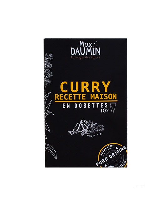 Homemade sweet curry - fresh pods - Max Daumin