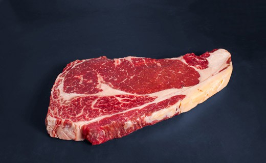 Simmental beef - rib eye steak matured 21 days on bone - Edélices Boucherie