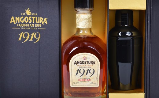 Gift set Angostura 1919 Rum, and its shaker - Angostura