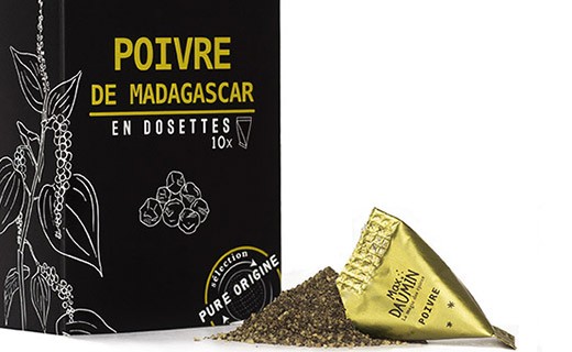 Madagascar pepper - fresh pods - Max Daumin